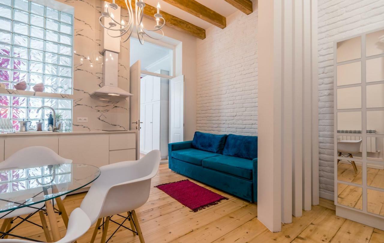 Irina'S Cozy Apartment #21 Tbilisi Exteriör bild